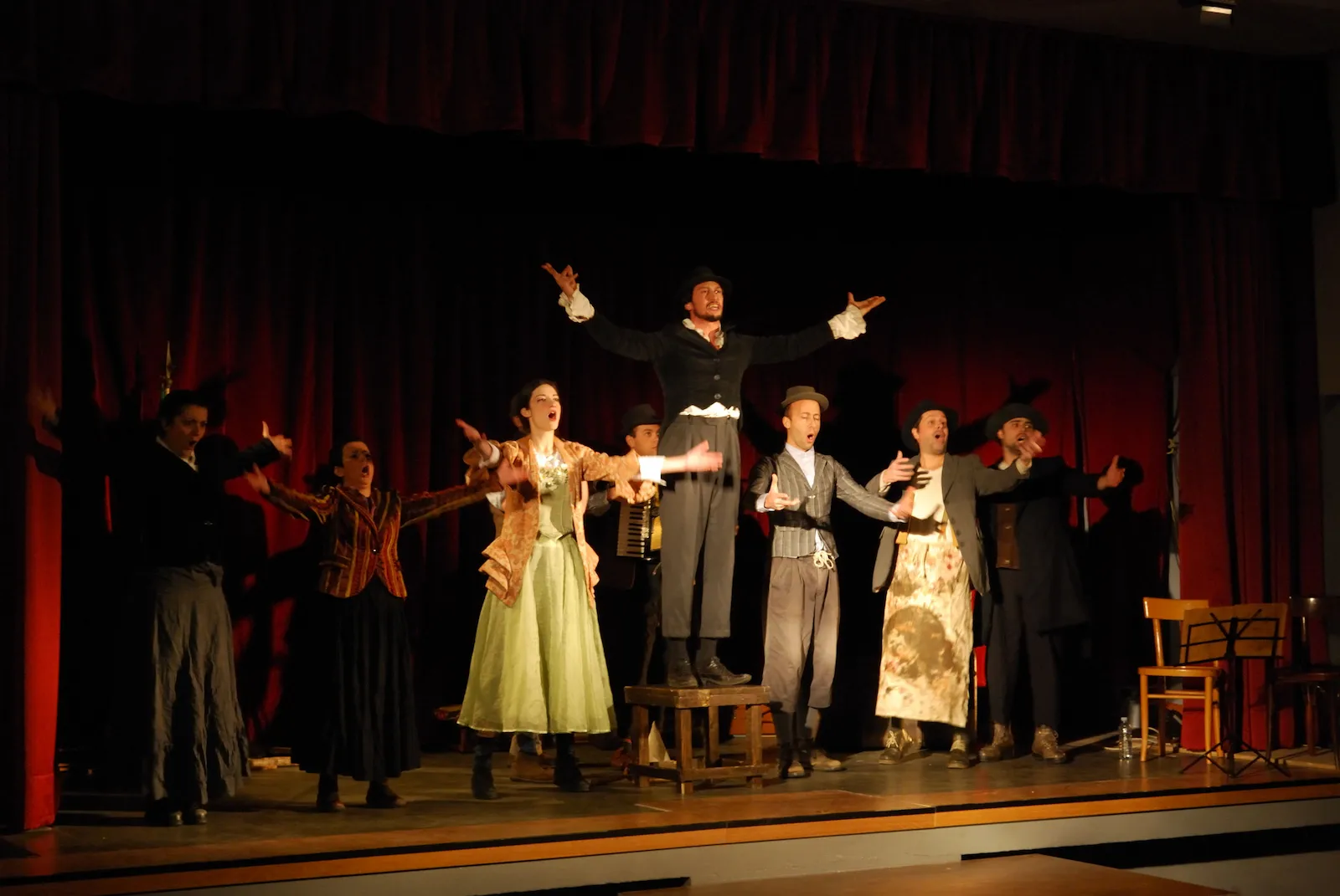 Scena teatrale Onguf